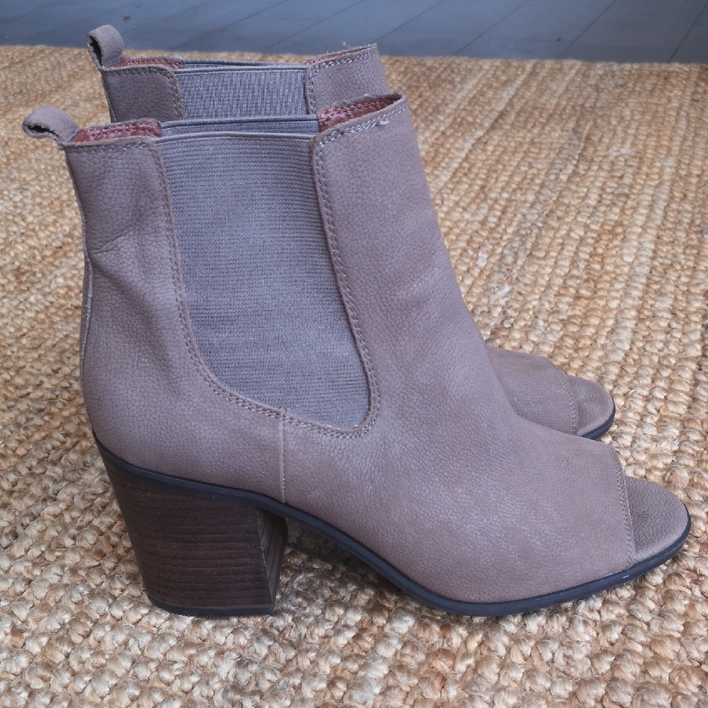 Lucky Brand peep-toe leather ankle boots